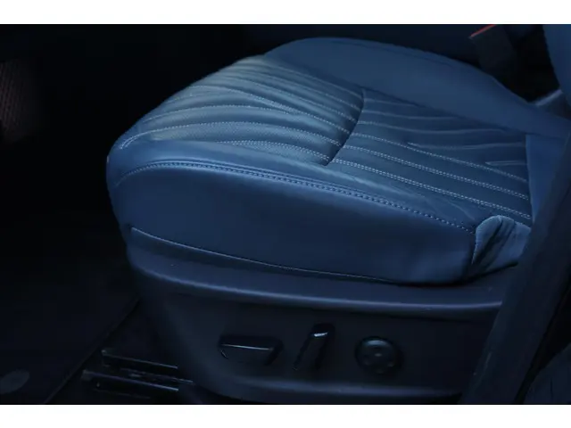 Nissan ARIYA e-4ORCE Evolve 91 kWh 2024 Elektrisch 12