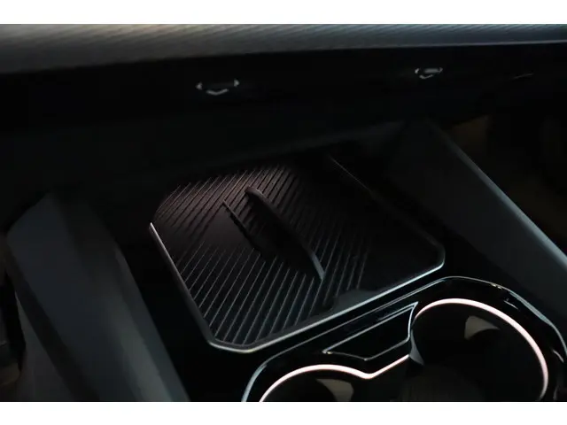 BMW 5 Serie Touring 550e xDrive 2025 Hybride Benzine 46