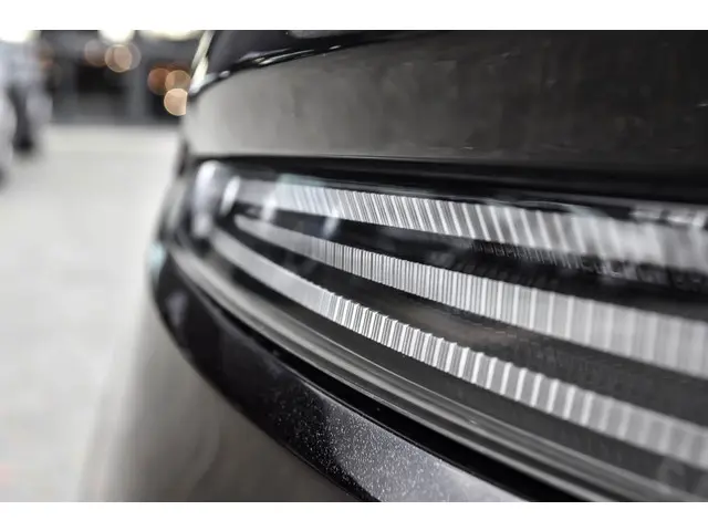 Aston Martin DBS DBS Superleggera 2020 Benzine 24