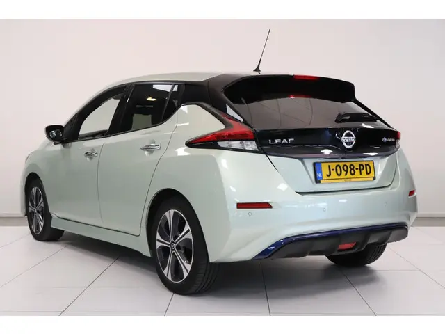 Nissan Leaf N-Connecta 40 kWh 2020 Elektrisch 6