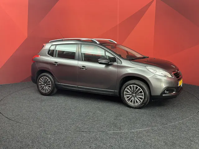 Peugeot 2008 1.2 VTi Blue Lease 2014 Benzine 17