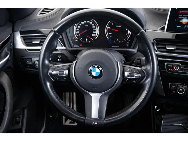 BMW X2 sDrive18i 2018 Benzine 52