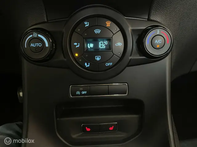 Ford Fiesta ST Line Revisie motor! 2016 Benzine 15
