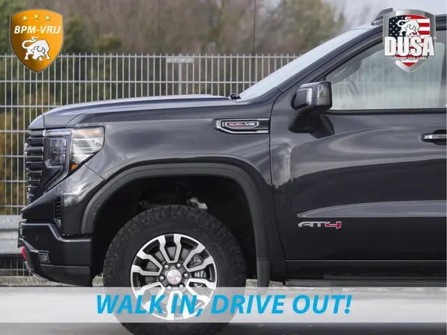 GMC Sierra 3