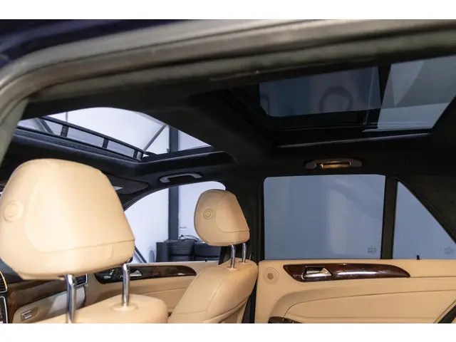 Mercedes-Benz GLE 500 e 4MATIC 2016 Hybride Benzine 31