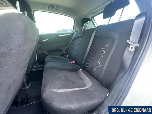 Fiat Punto Evo 0.9 TwinAir Sport 2013 Benzine 17