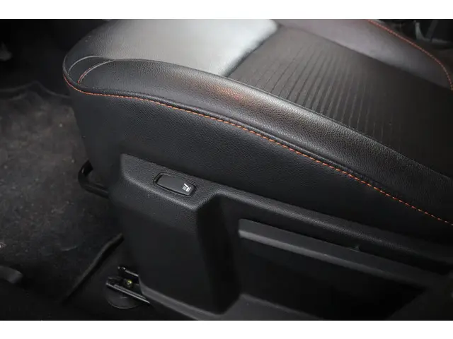 Dacia Duster 1.3 TCe 150 EDC Extreme 2023 Benzine 10