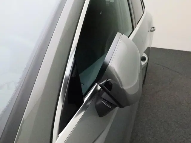 Audi Q3 35 TFSI/150PK S Line 2024 Benzine 30