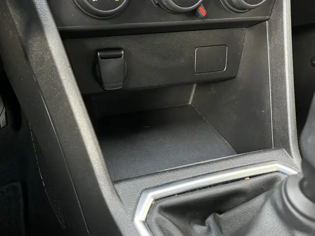 Dacia Sandero Stepway 1.0 TCe 90 Comfort 2023 Benzine 34