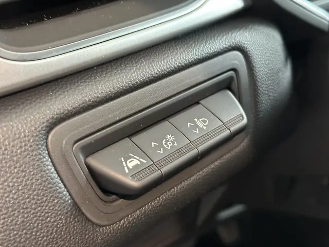 Renault Captur 1.3 mild hybrid 160 techno 2023 Benzine 24