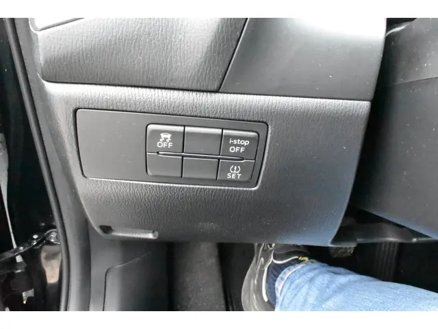 Mazda 3 2.0 SkyActiv-G 120 SkyLease+ 2017 Benzine 31