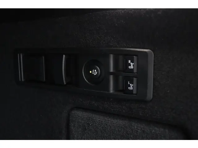 BMW iX xDrive40 High Executive 2025 Elektrisch 14