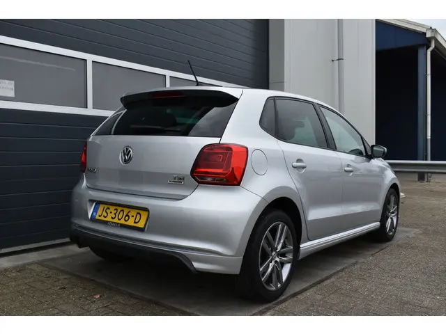 Volkswagen Polo 1.2 TSI R-Line Comfortline 2016 Benzine 5