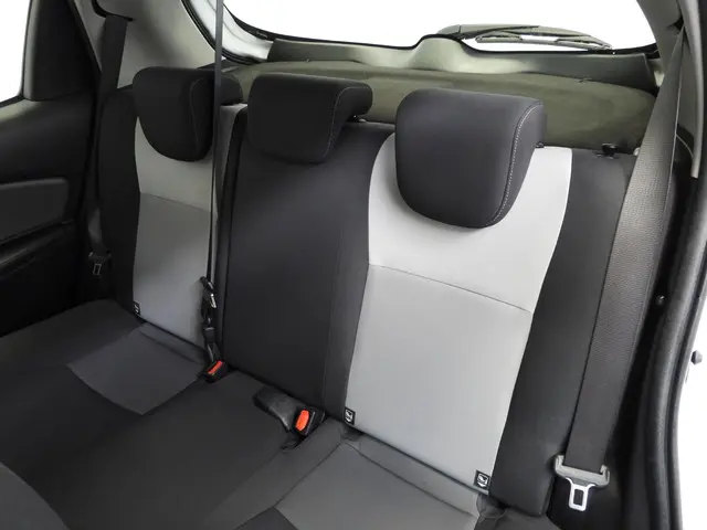 Toyota Yaris 1.5 Hybrid Active 2020 Hybride Benzine 24