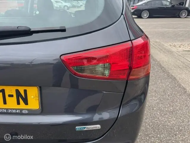 Kia cee'd Sportswagon 1.0 T-GDi DynamicLine 2018 Benzine 14