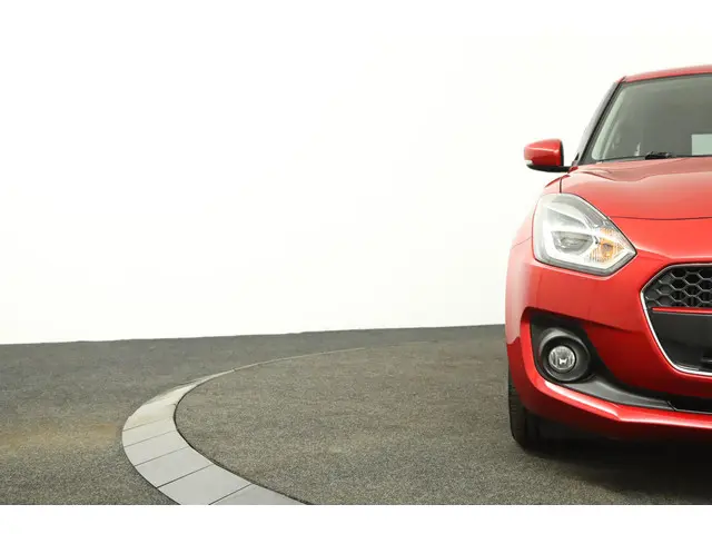 Suzuki Swift 1.0 Stijl Smart Hybrid 2019 Benzine 36