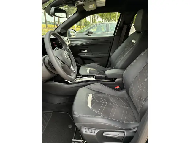 Opel Mokka 1.2 Turbo Automaat Ultimate 2024 Benzine 30