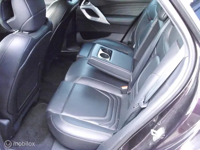 Citroën DS5 1.6 THP Sport Chic 2014 Benzine 14