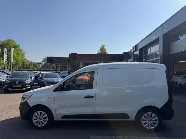 Renault Express 1.3 TCe 100 Comfort Benzine!! 2023 Benzine 9