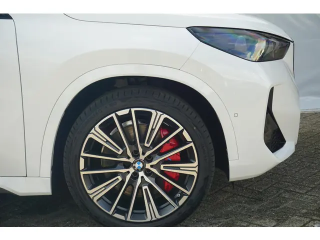 BMW iX1 eDrive20 M Sport Pro 2025 Elektrisch 7