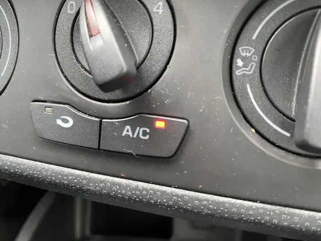 SEAT Ibiza ST 1.2 Style 2015 Benzine 11