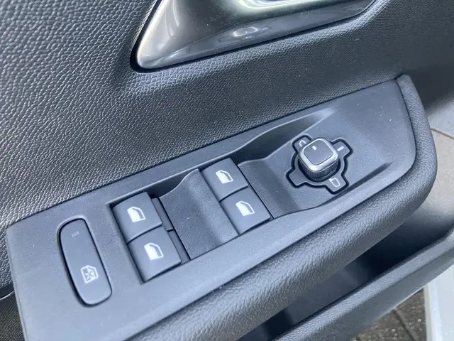 Opel Astra Electric 54 kWh Edition 2025 Elektrisch 9