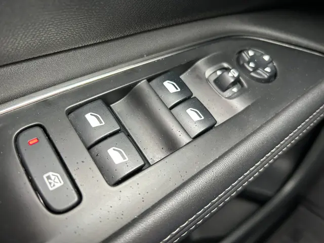 Peugeot 5008 1.6 PureTech GT-Line 2019 Benzine 19