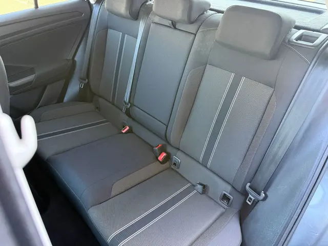 Volkswagen T-Roc 1.0 TSI Style 2022 Benzine 10