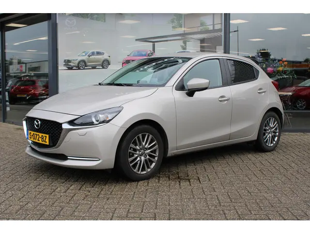 Mazda 2 1.5 Skyactiv-G Luxury 2023 Benzine 3