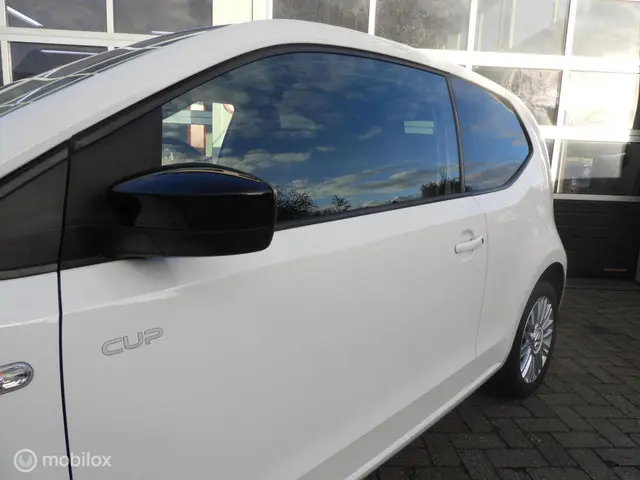 Volkswagen up! 1.0 Cup up! stoelverwarming 2014 Benzine 3