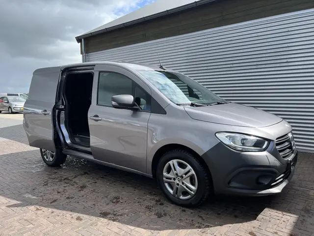 Mercedes-Benz Citan 110 CDI L1 Pro 2023 Diesel 4