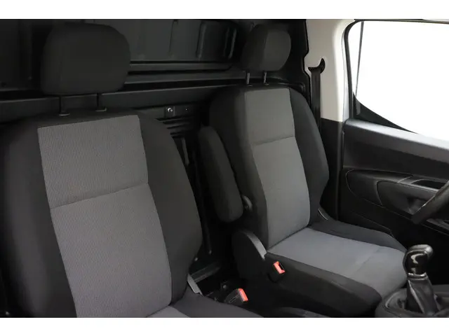 Opel Combo 1.5D L1H1 Edition 2020 Diesel 16
