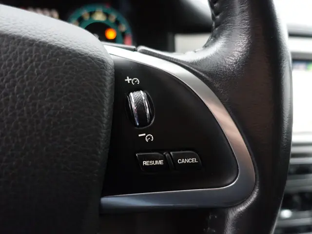 Jaguar XF 2.0 Portfolio Aut- 2014 Benzine 15
