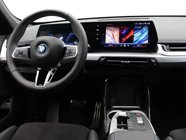 BMW X1 xDrive30e 2024 Hybride Benzine 22