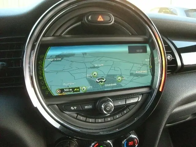 MINI Cooper Mini 1.5 Chili / VERKOCHT 2015 Benzine 19