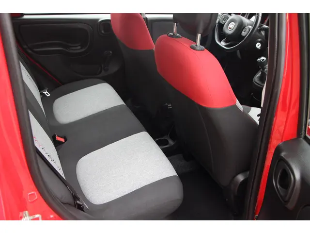 Fiat Panda 0.9 TwinAir Lounge 2017 Benzine 8