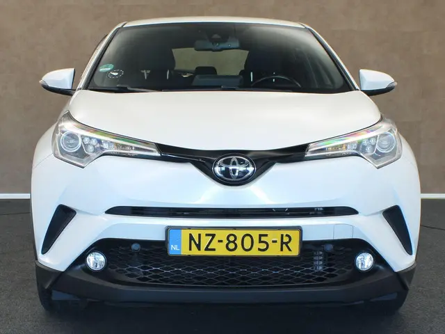 Toyota C-HR 1.2 Dynamic 2017 Benzine 6