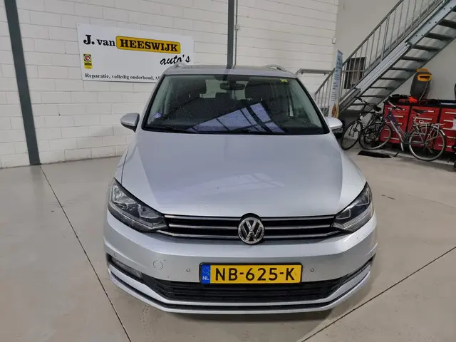 Volkswagen Touran 1.4 TSI Connected Series 2017 Benzine 13
