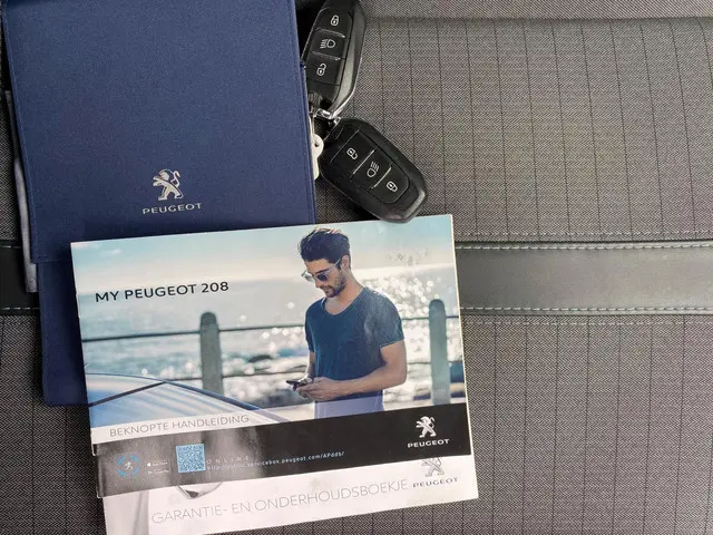 Peugeot 208 1.2 PureTech Allure 2020 Benzine 33