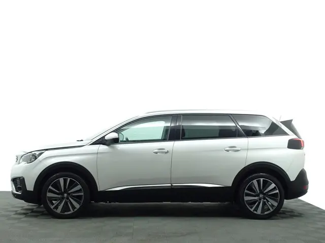 Peugeot 5008 1.2 PureTech GT Line Aut- 2020 Benzine 42