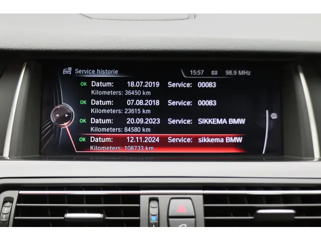 BMW 5 Serie Touring 535i Luxury Edition 2016 Benzine 48
