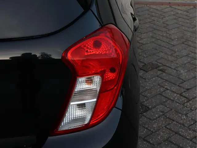 Opel KARL 1.0 ecoFLEX Edition 2016 Benzine 6