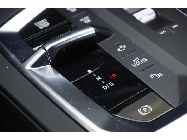 BMW 1 Serie 120 2024 Benzine 12