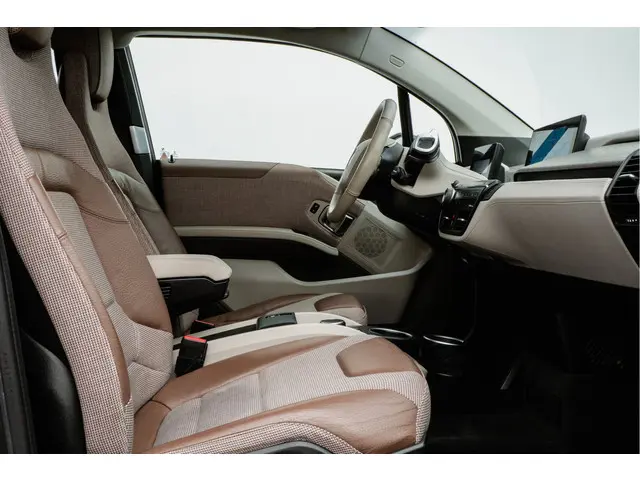 BMW i3 120Ah 42 kWh 2018 Elektrisch 33