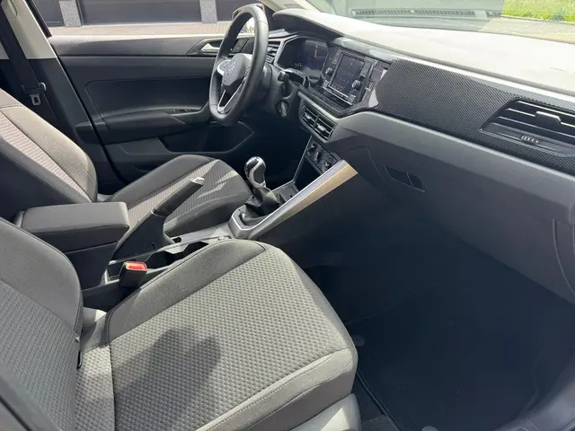 Volkswagen Polo 1.0 TSI Life 2023 Benzine 9