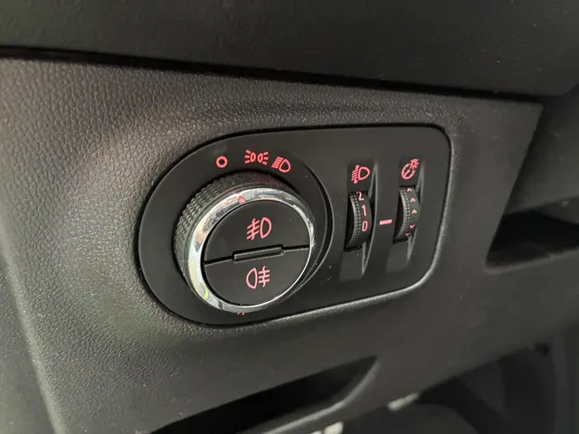 Opel Corsa HELAAS VERKOCHT!!! 2015 Benzine 42