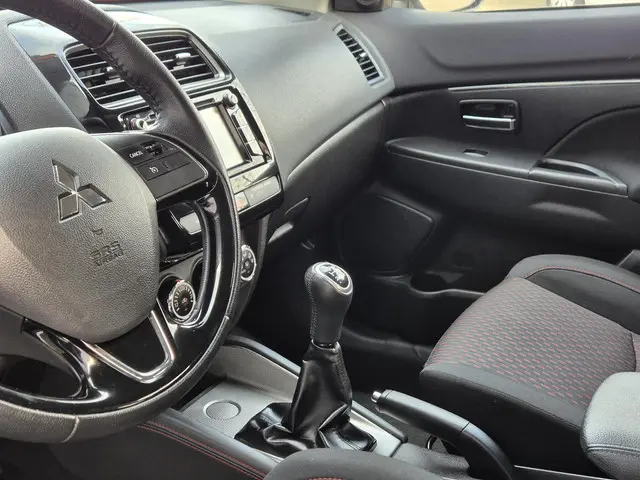 Mitsubishi ASX 1.6 Cleartec Connect 2018 Benzine 42