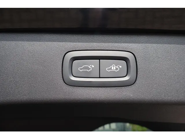 Lynk & Co 01 1.5 2023 Hybride Benzine 16