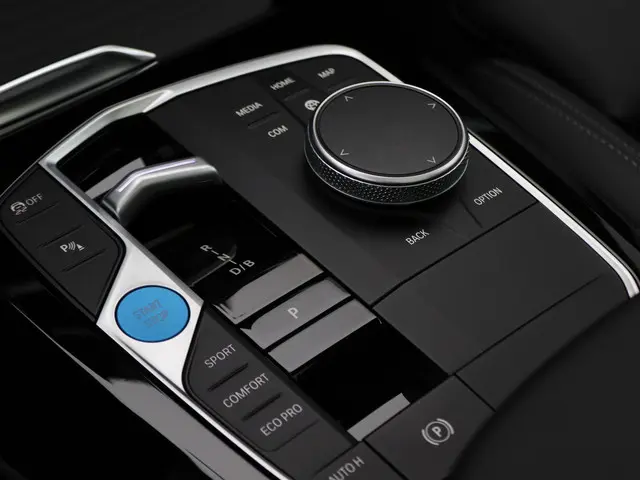 BMW iX3 Executive 80 kWh 2024 Elektrisch 19