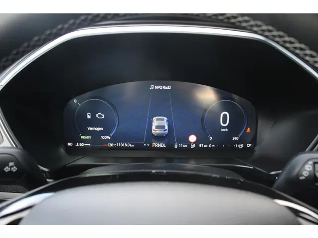 Ford Kuga 2.5 PHEV Active X 2024 Hybride Benzine 22